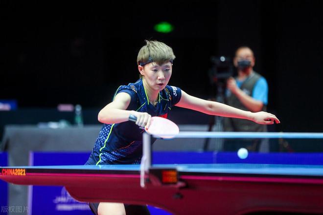 在防线前有 在防线前有