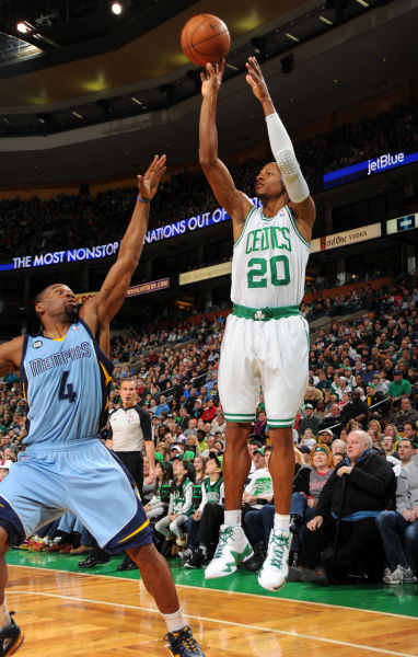 迫使对手将 迫使对手将